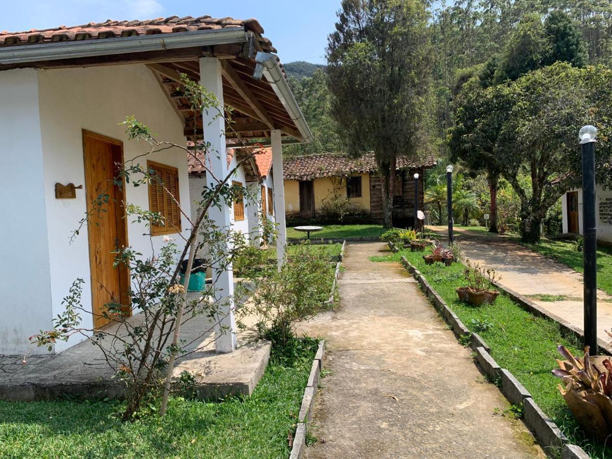 Hotel Fazenda Selva Do Mato Limpo Parapeúna Exterior foto